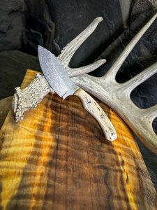 Mini Nessy Knife – Nitro V Steel Hunting Knife