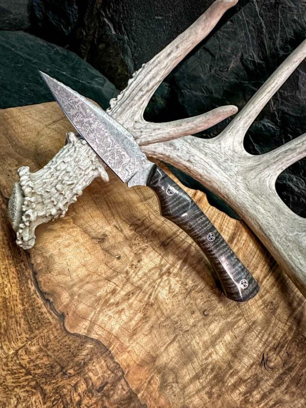 The Hornet EDC Knife, hunting knife, chef knife, hunting knife USA, handmade hunting knife, hunting knife under 100$, best hunting knife, Nitro V steel knife, EDC knife USA